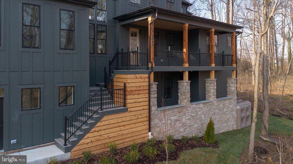 Image 7 of property listing at 3520 CASTLE WAY, Davidsonville, MD 21035