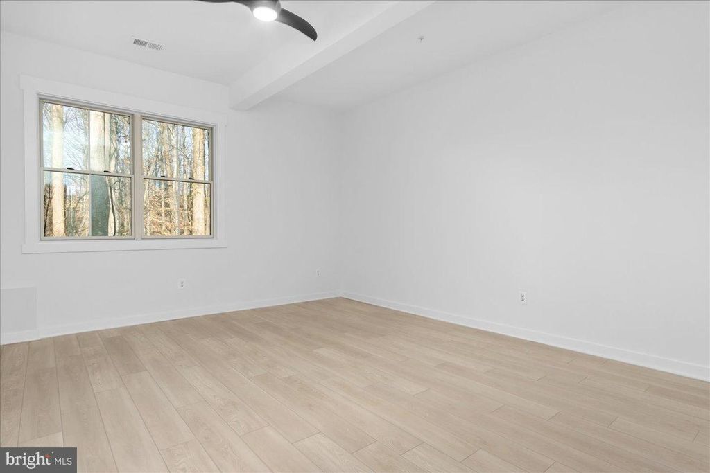 Image 70 of property listing at 3520 CASTLE WAY, Davidsonville, MD 21035