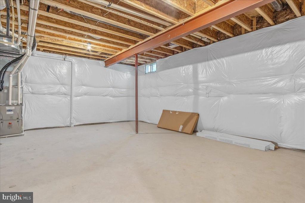 Image 73 of property listing at 3520 CASTLE WAY, Davidsonville, MD 21035