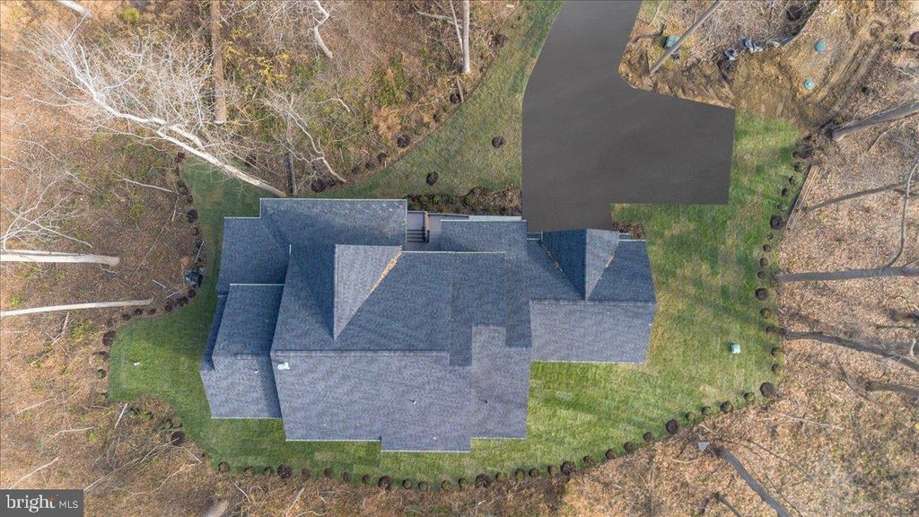 Image 82 of property listing at 3520 CASTLE WAY, Davidsonville, MD 21035