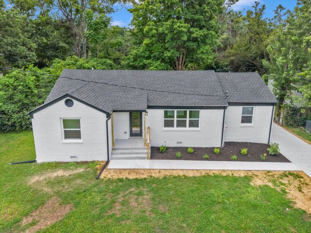 2125 Crystal Dr, Nashville, TN 37210