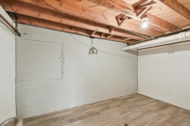 3060 N Sheridan Road, Douglass Twp, MI 48888