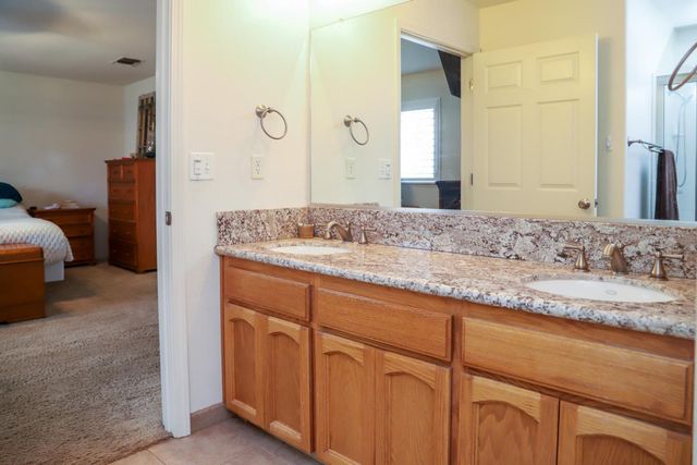 33478 Spreading Oak Lane, Auberry, CA 93602