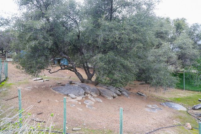 33478 Spreading Oak Lane, Auberry, CA 93602