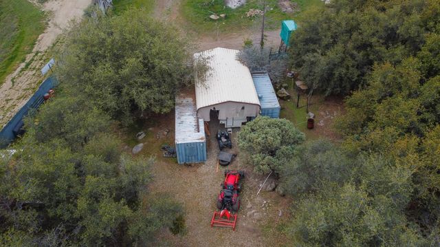 33478 Spreading Oak Lane, Auberry, CA 93602