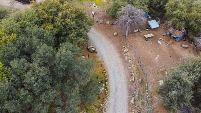 33478 Spreading Oak Lane, Auberry, CA 93602