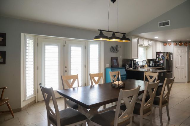 33478 Spreading Oak Lane, Auberry, CA 93602