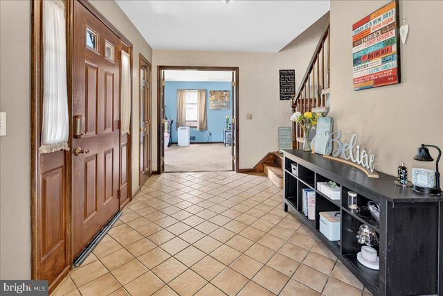 35 BEECHWOOD DR, Robbinsville, NJ 08691