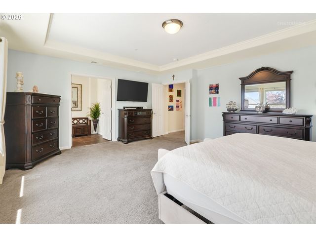 12026 Sw SURREY St, Wilsonville, OR 97070