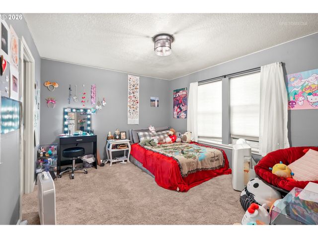 12026 Sw SURREY St, Wilsonville, OR 97070
