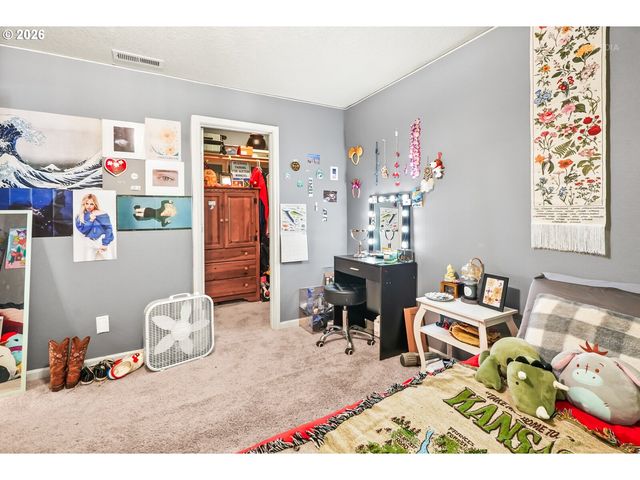 12026 Sw SURREY St, Wilsonville, OR 97070