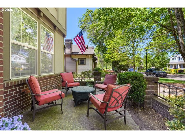 12026 Sw SURREY St, Wilsonville, OR 97070