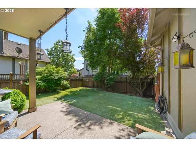 12026 Sw SURREY St, Wilsonville, OR 97070