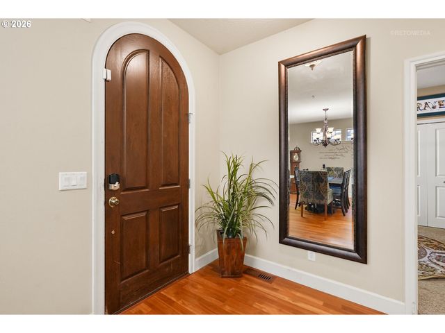 12026 Sw SURREY St, Wilsonville, OR 97070