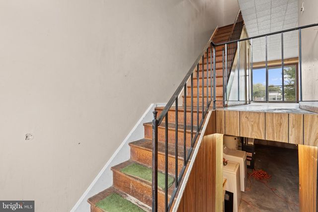 4236 LAWNSIDE RD, Philadelphia, PA 19154