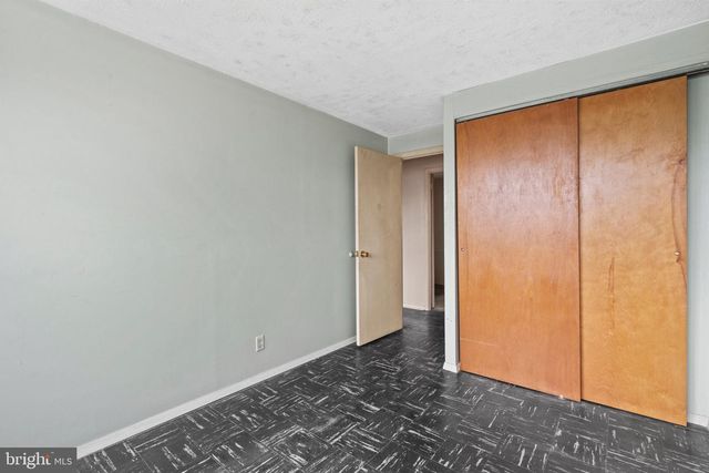 4236 LAWNSIDE RD, Philadelphia, PA 19154