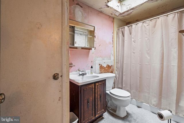 4236 LAWNSIDE RD, Philadelphia, PA 19154