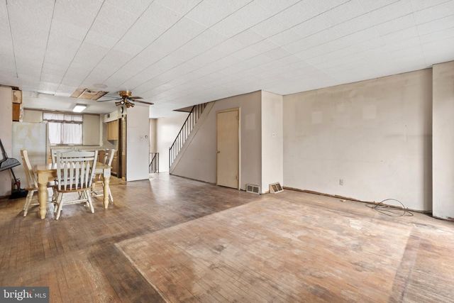 4236 LAWNSIDE RD, Philadelphia, PA 19154