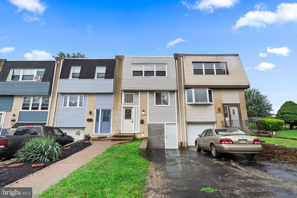 4236 LAWNSIDE RD, Philadelphia, PA 19154 — photo 2