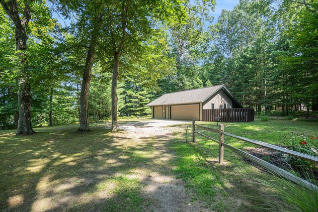 5620 N Utter Drive, Irons, MI 49644