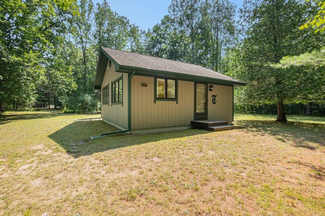 5620 N Utter Drive, Irons, MI 49644