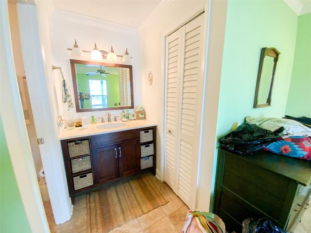 455 ALT 19 S 29, Palm Harbor, FL 34683