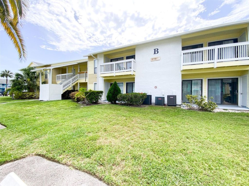 455 ALT 19 S 29, Palm Harbor, FL 34683