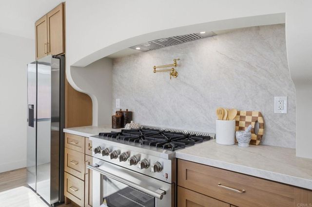 8833 Glenhaven Street, San Diego, CA 92123