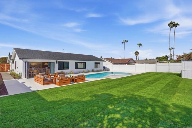 8833 Glenhaven Street, San Diego, CA 92123