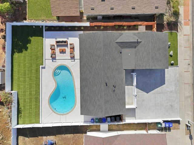 8833 Glenhaven Street, San Diego, CA 92123