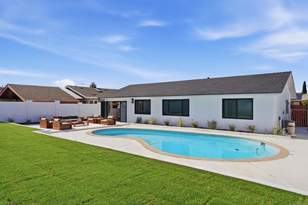 8833 Glenhaven Street, San Diego, CA 92123