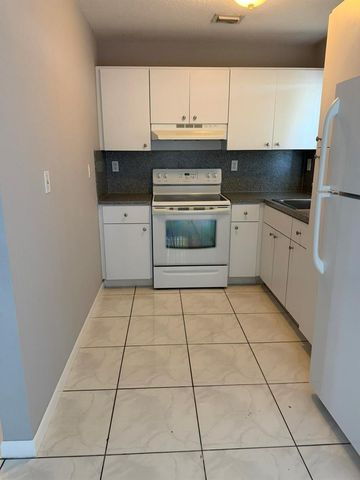 661 S Biscayne River Drive, Miami, FL 33169