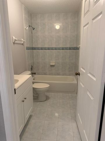 661 S Biscayne River Drive, Miami, FL 33169