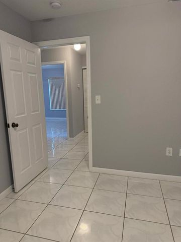 661 S Biscayne River Drive, Miami, FL 33169