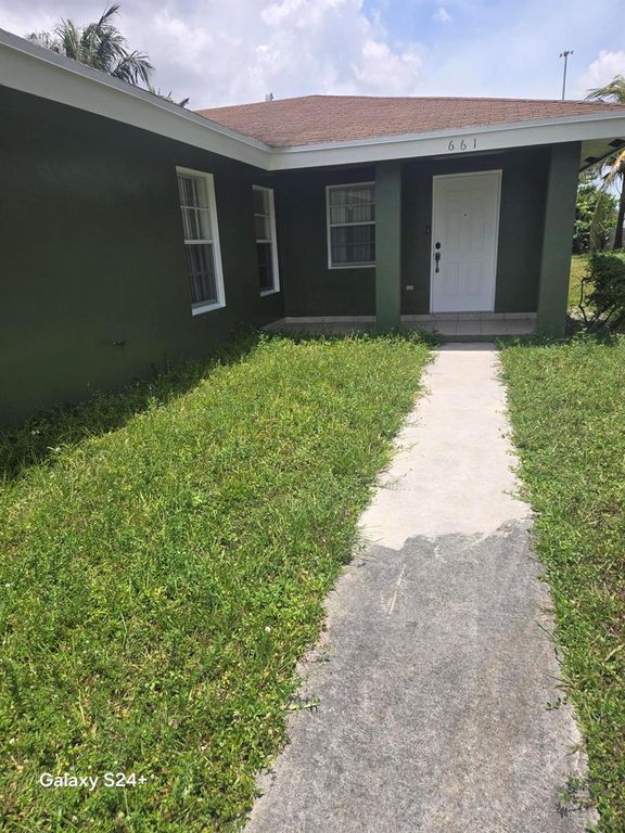 661 S Biscayne River Drive, Miami, FL 33169
