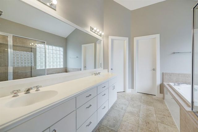 9805 Riddlelink, Houston, TX 77025