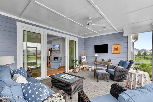 3401 Island Lakes Drive, Southport, NC 28461
