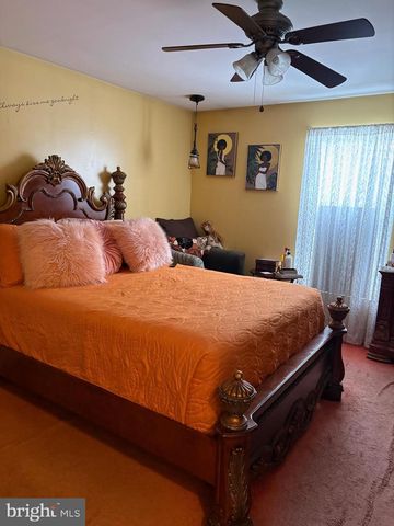 36 MORRIS DR, Sicklerville, NJ 08081