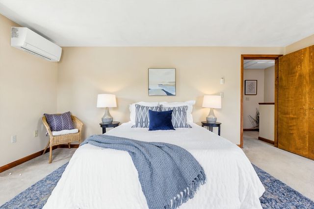 41 Mountain St 41, Woburn, MA 01801