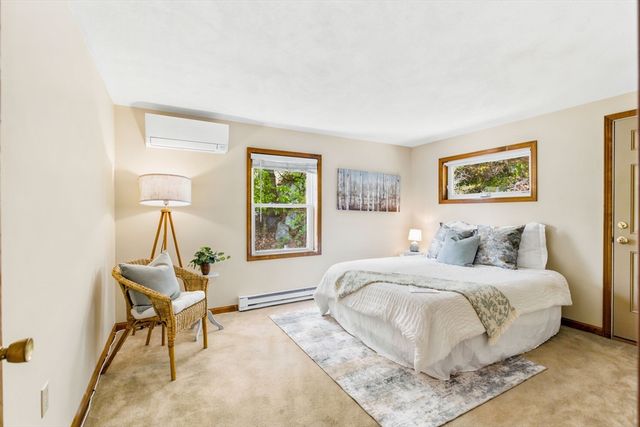 41 Mountain St 41, Woburn, MA 01801