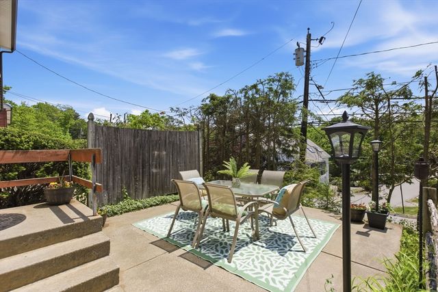 41 Mountain St 41, Woburn, MA 01801