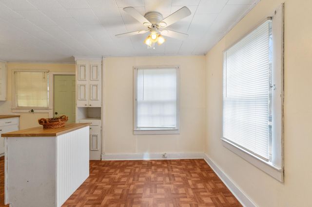 1805 Mamie St., Hattiesburg, MS 39401