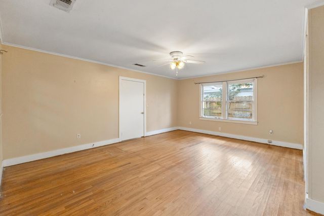 1805 Mamie St., Hattiesburg, MS 39401