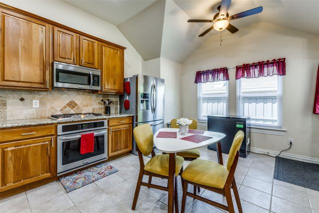 2109 Sterling Lane, Mesquite, TX 75181