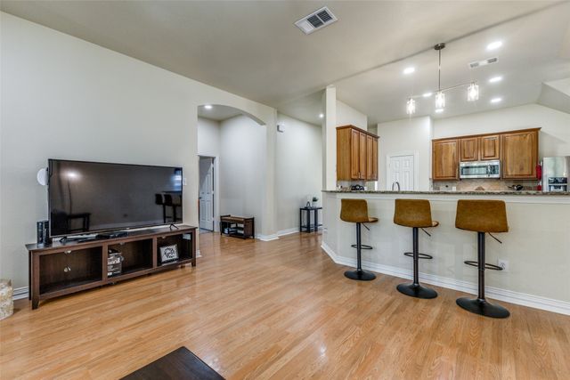 2109 Sterling Lane, Mesquite, TX 75181