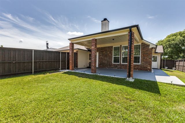 2109 Sterling Lane, Mesquite, TX 75181