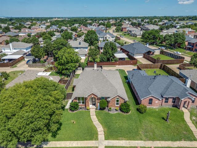 2109 Sterling Lane, Mesquite, TX 75181