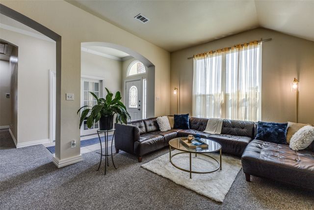 2109 Sterling Lane, Mesquite, TX 75181
