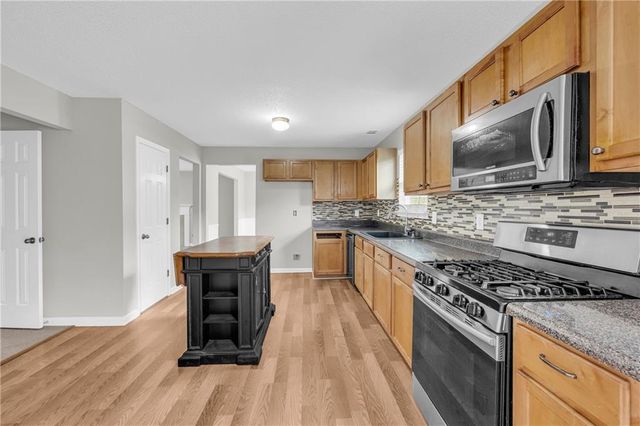 4092 Arabian Way, Snellville, GA 30039