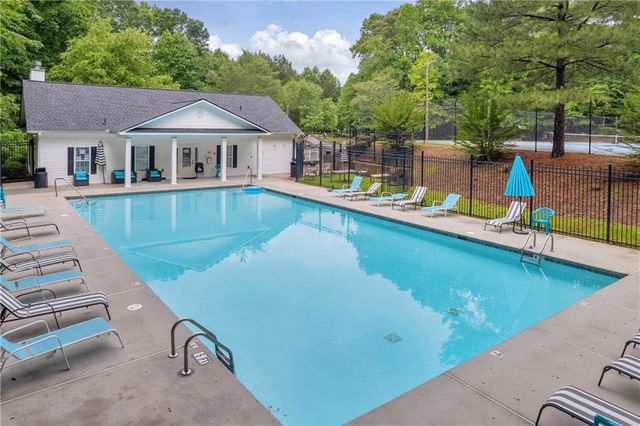 4092 Arabian Way, Snellville, GA 30039